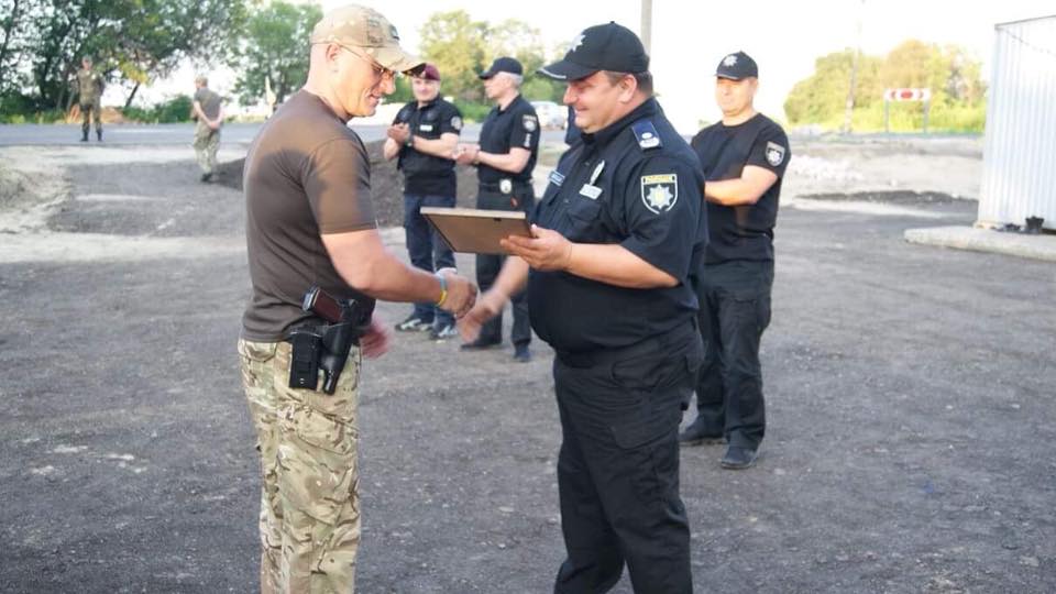 Начальник Нацполіції Київщини Дмитро Ценов перевірив роботу луганських поліцейських