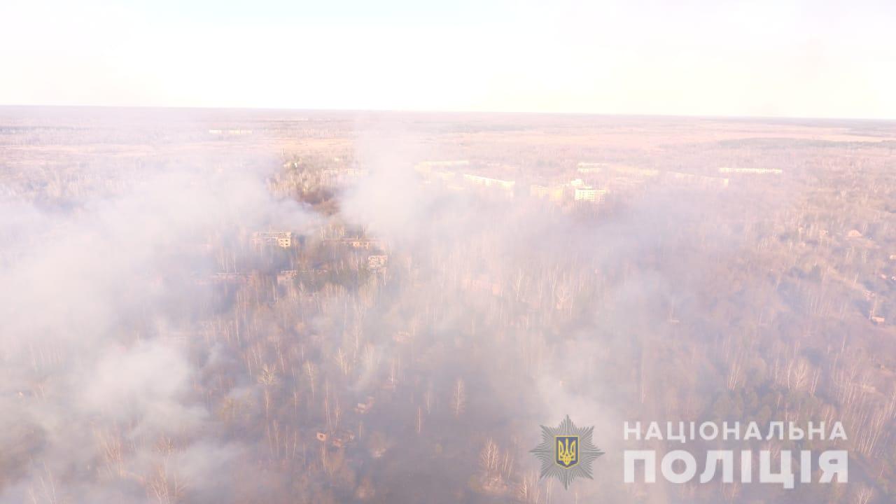 У Чорнобильській зоні через "чорних археологів" сталася масштабна пожежа (ФОТО)
